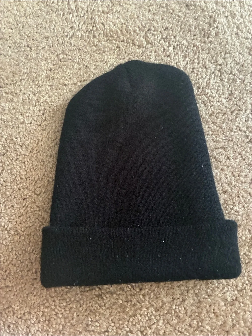 Carhartt Black Beanie with Gold Logo Patch Classic work wear